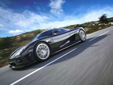 Спортивный автомобиль